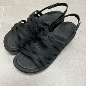 Women’s Crocs Brooklyn Strappy Low Wedge